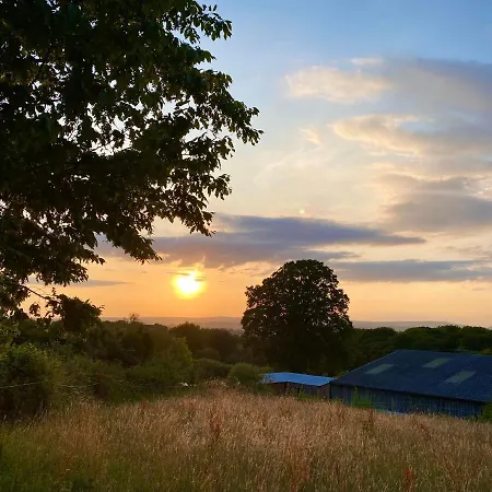 Cherry Tree Glamping Lodge Wellington  Exterior photo