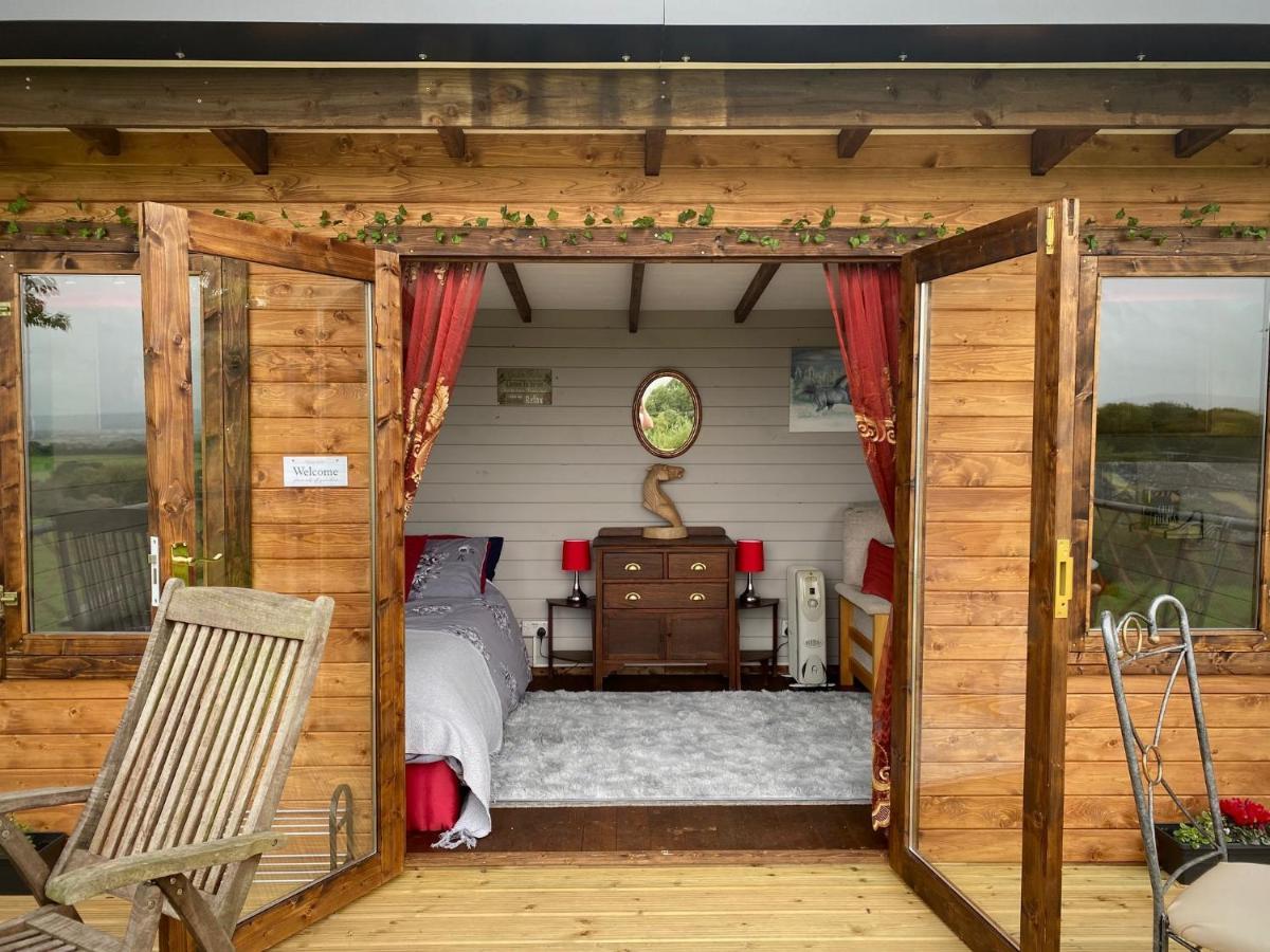 Cherry Tree Glamping * Wellington (Somerset)