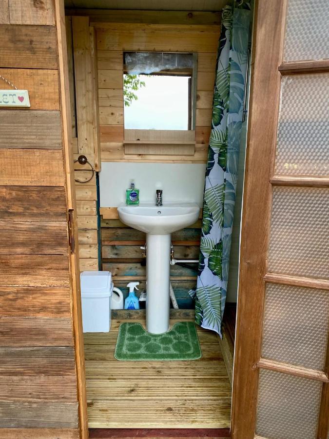 Cherry Tree Glamping * Wellington (Somerset)